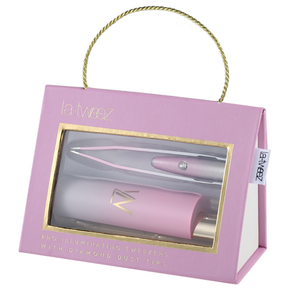 As the ORIGINAL inventors of the illuminating tweezers, nobody does it better than La-tweez! The patented LED light is a signature of La-tweez products giving you the necessary light to tweeze anywhere and everywhere! See the range at https://alida.co.uk/collections/la-tweez including this PINK OMBRE version