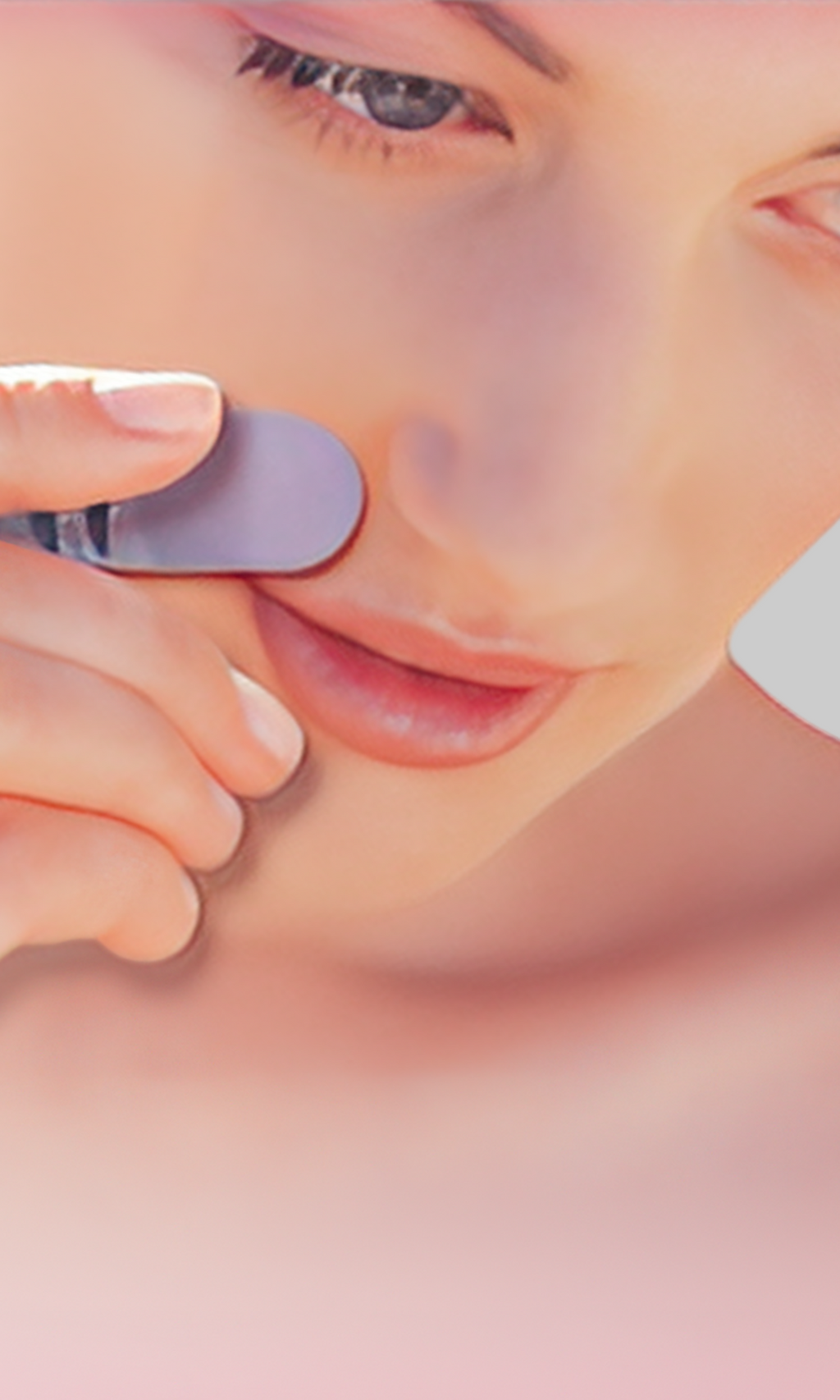 Person using a Alida facial hair remover on their face